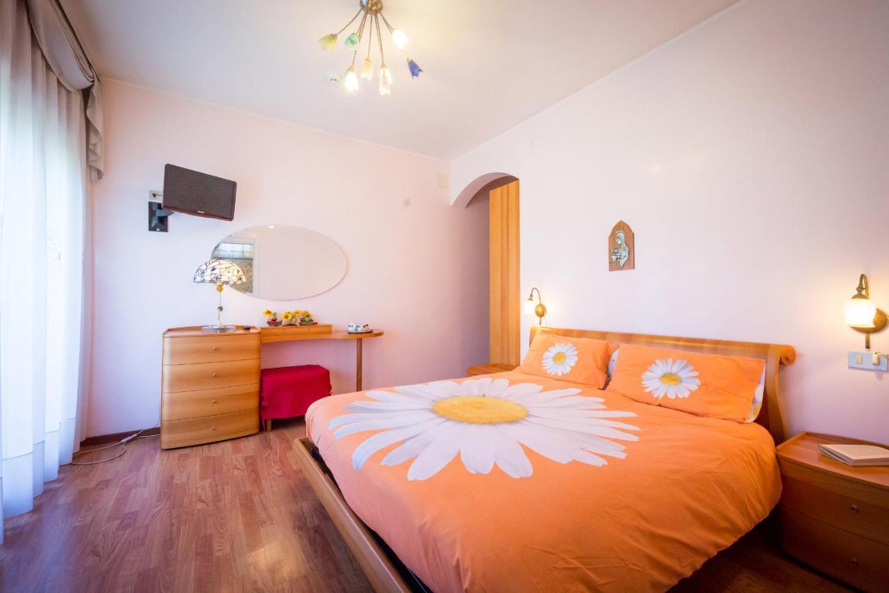Albergo Ristorante Fabrizio Καόρλε Εξωτερικό φωτογραφία