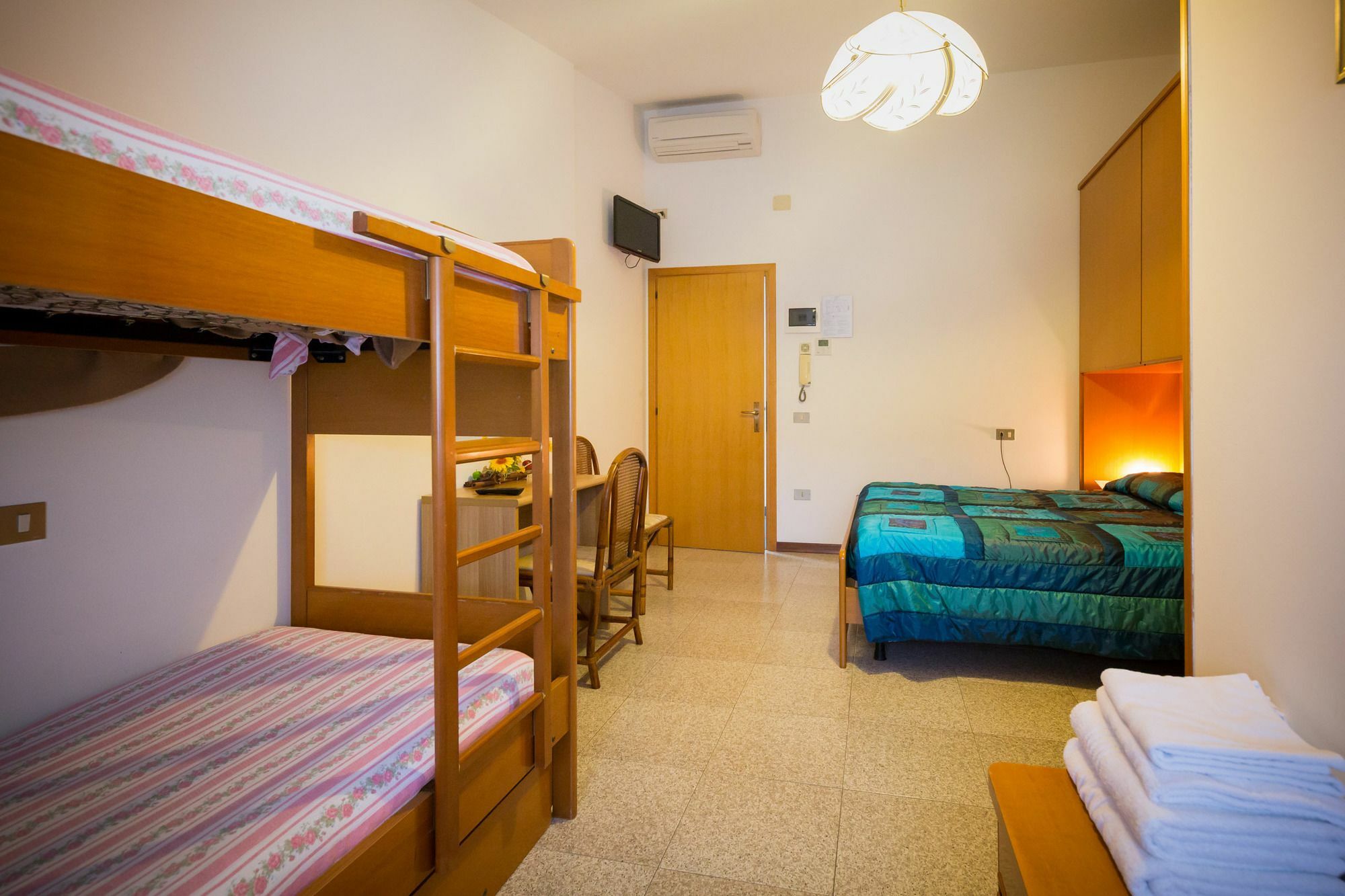 Albergo Ristorante Fabrizio Καόρλε Εξωτερικό φωτογραφία